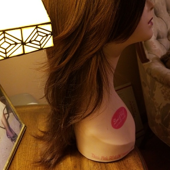 "DARK BROWN LAYERED WITH SIDE BANGS"!!❤️ - Picture 2 of 7